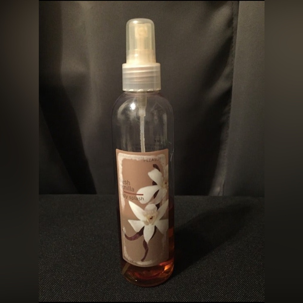 Vintage Bath & Body Works Pleasures Fresh Vanilla Body Splash Discontinued Rare